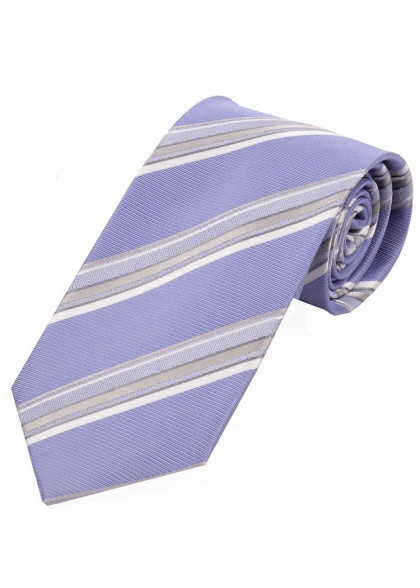 XXL-Krawatte aus dem gleichen Stoff und Farbe