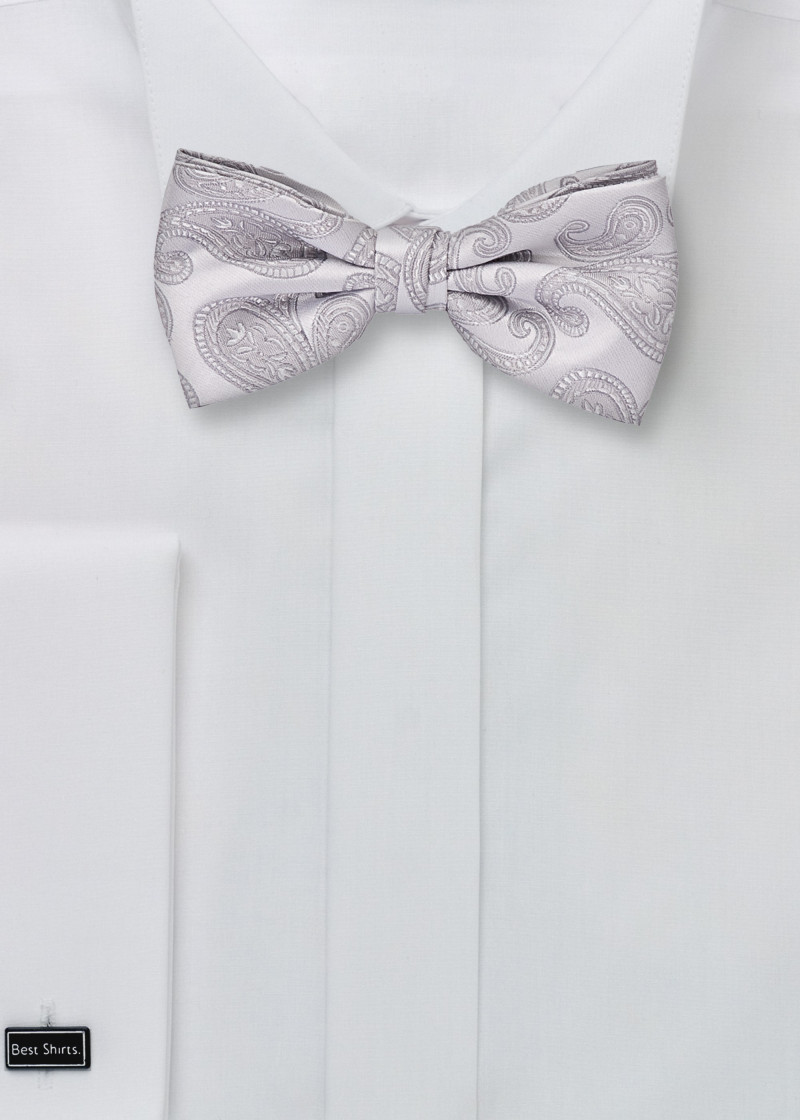 Herrenfliege Kunstfaser Paisley-Muster silber