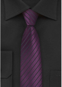 Violette Schmale Krawatte