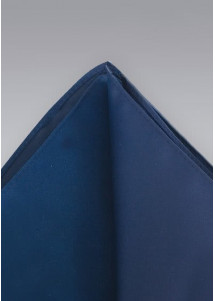 Einstecktuch dunkelblau – stilvoll und auffällig