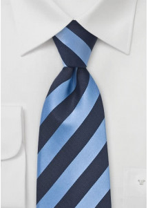 Businesskrawatte Streifendessin navy hellblau – stilvoll und auffällig
