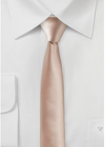 Extra schlanke Herrenkrawatte rosé