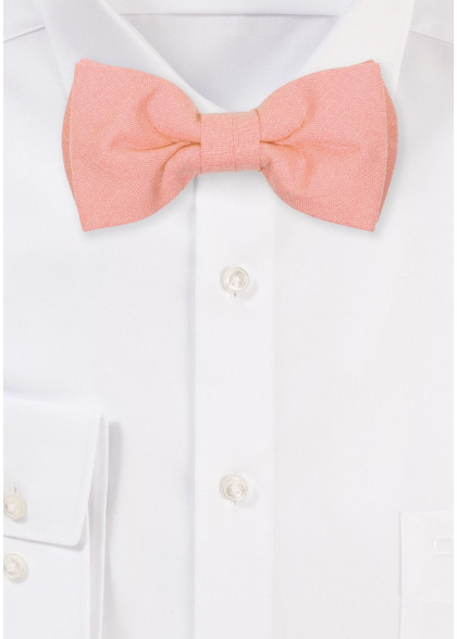 Kinderfliege aus dem gleichen Stoff und Farbe