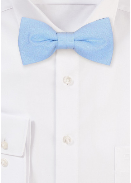 Kinderfliege aus dem gleichen Stoff und Farbe