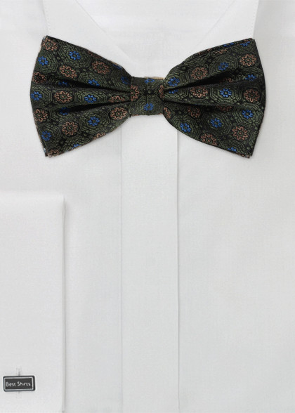 Fliege aus dem gleichen Stoff und Farbe