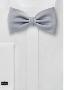 Fliege Kunstfaser silbergrau