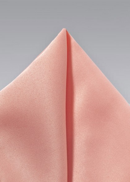 Einstecktuch aus dem gleichen Stoff und Farbe