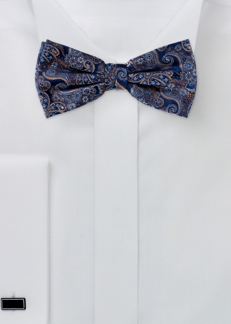 Fliege aus Seide in Nachtblau mit Paisleymuster