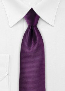 Violette Herren Krawatte mit eleganter...