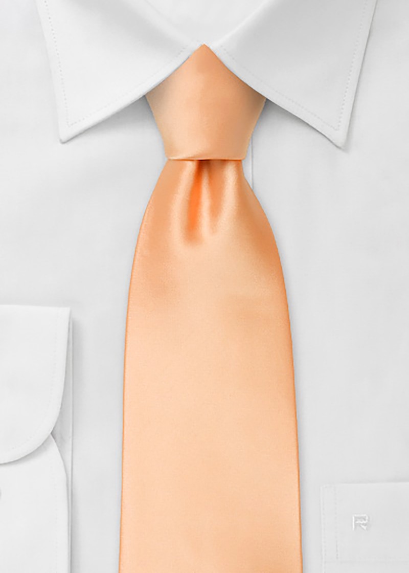 Apricotfarbene Krawatte in Satin-Optik