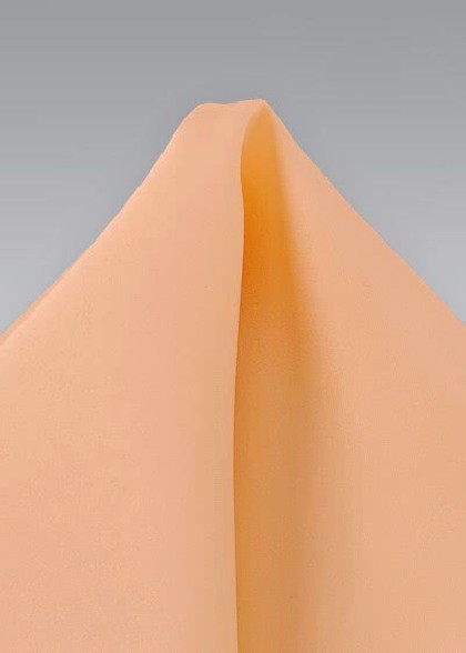 Einstecktuch aus dem gleichen Stoff und Farbe