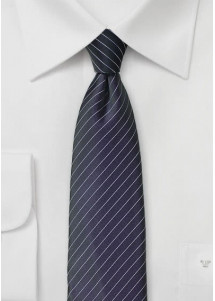 Businesskrawatte  Nadelstreifen  aubergine