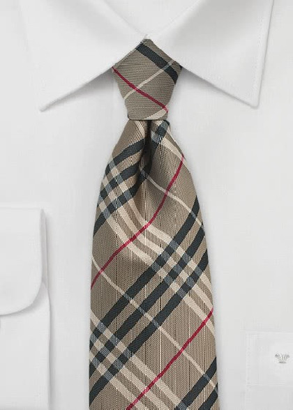 XXL-Krawatte aus dem gleichen Stoff und Farbe